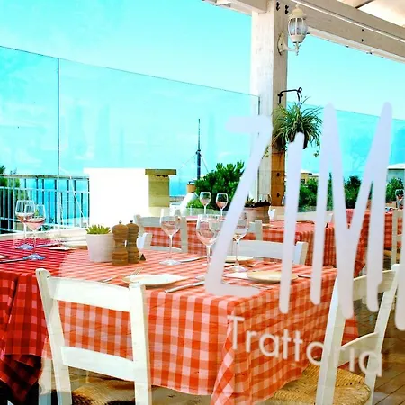 2 Bedroom Helena With Private Garden, Aphrodite Hills Kouklia