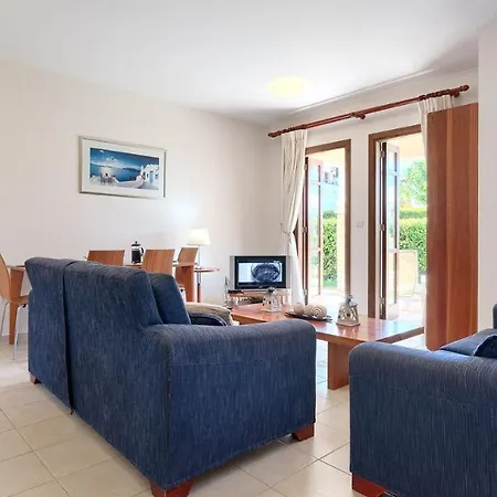 2 Bedroom Helena With Private Garden, Aphrodite Hills Kouklia